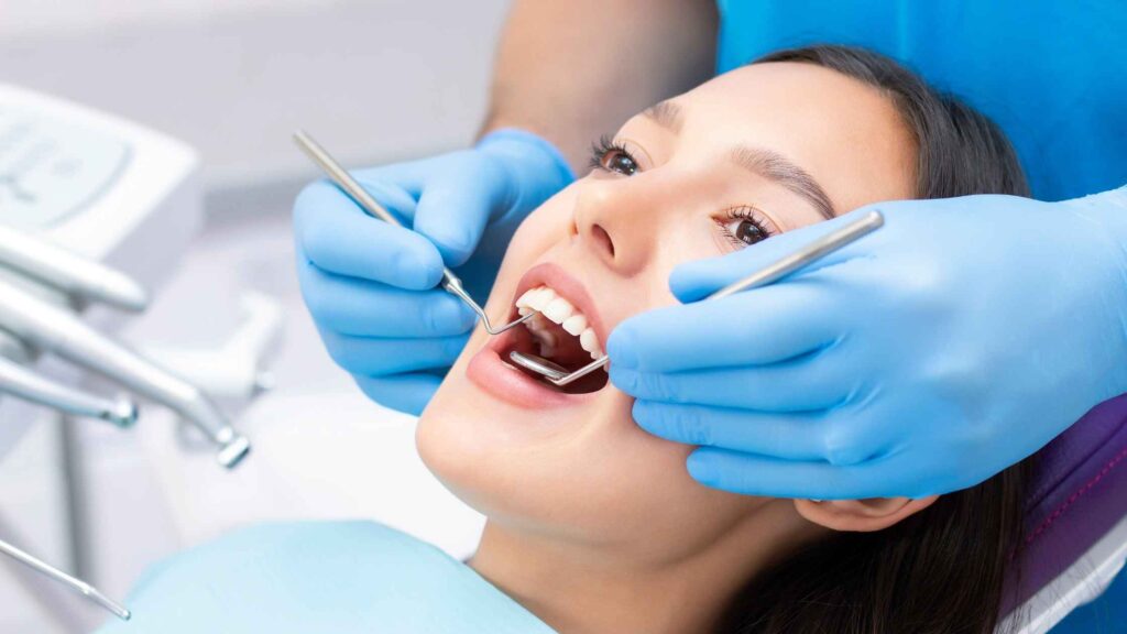 When to See a Periodontist in Boca Raton When to See a Periodontist in Boca Raton